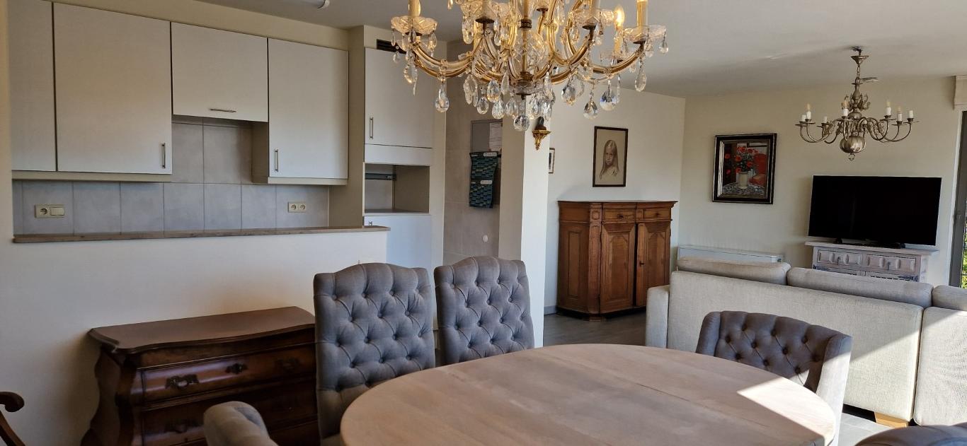 Zonnig APPARTEMENT, hob., 2de.verd., met mooie leefruimten, 2 slpkmrs, aparte kelder en ondergrondse autostaanplaats,  foto 21