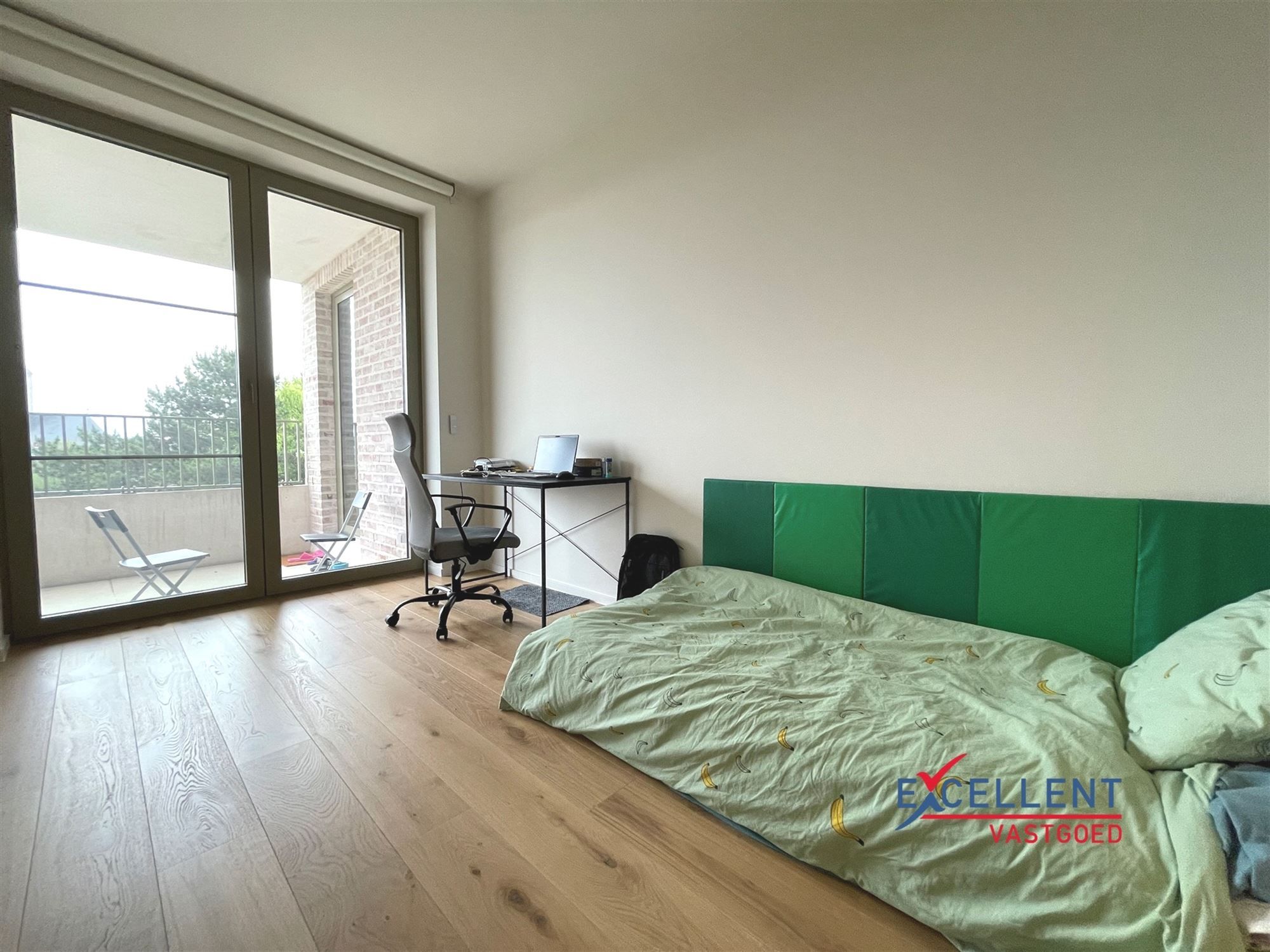Nieuwbouw 2-Slaapkamerappartement te huur in Hartje Deinze foto 8