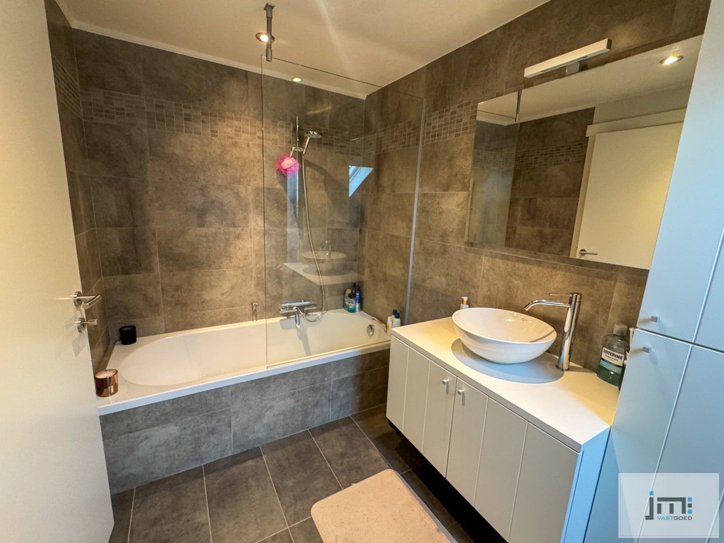 Instapklaar appartement ( 3 slaapkamers) foto 11