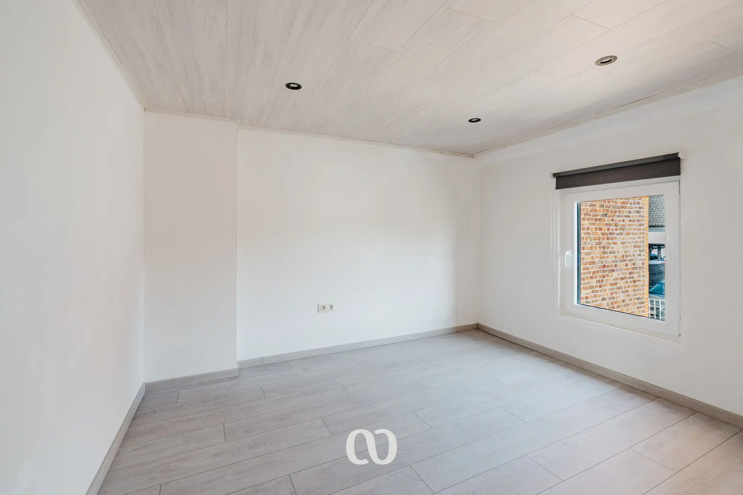 Instapklare gerenoveerde woning met ruime aanbouw en grote tuin in Brakel foto 10