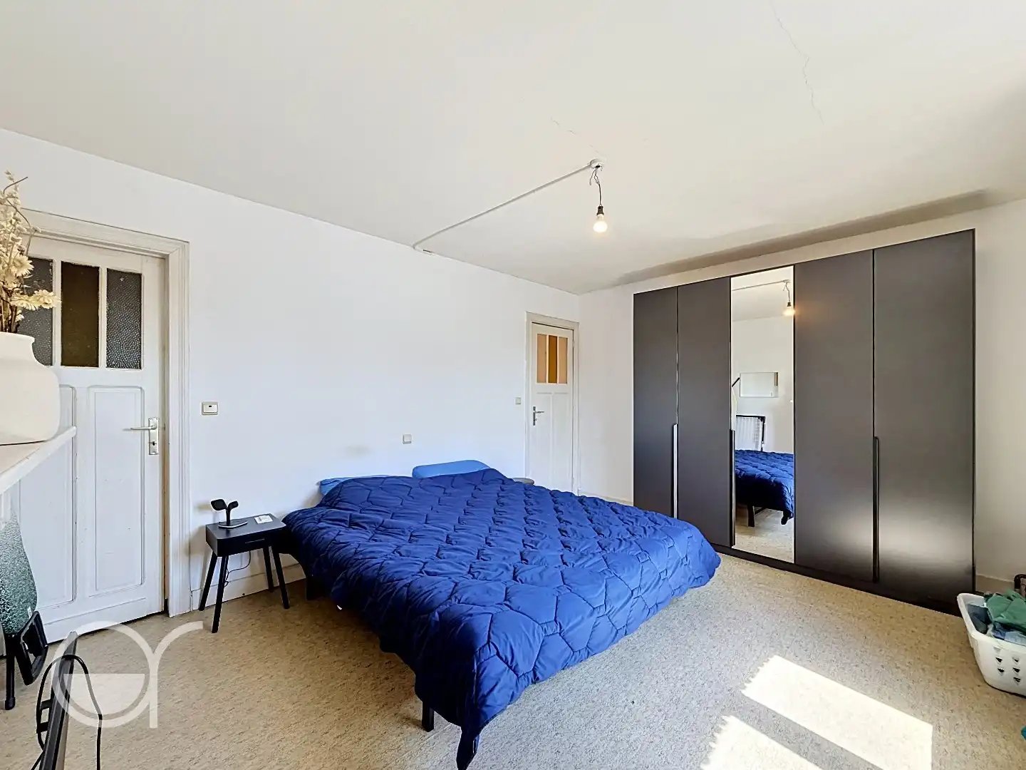 Rijwoning met 2 slaapkamers en zonnig stadstuintje in centrum Drongen foto 12