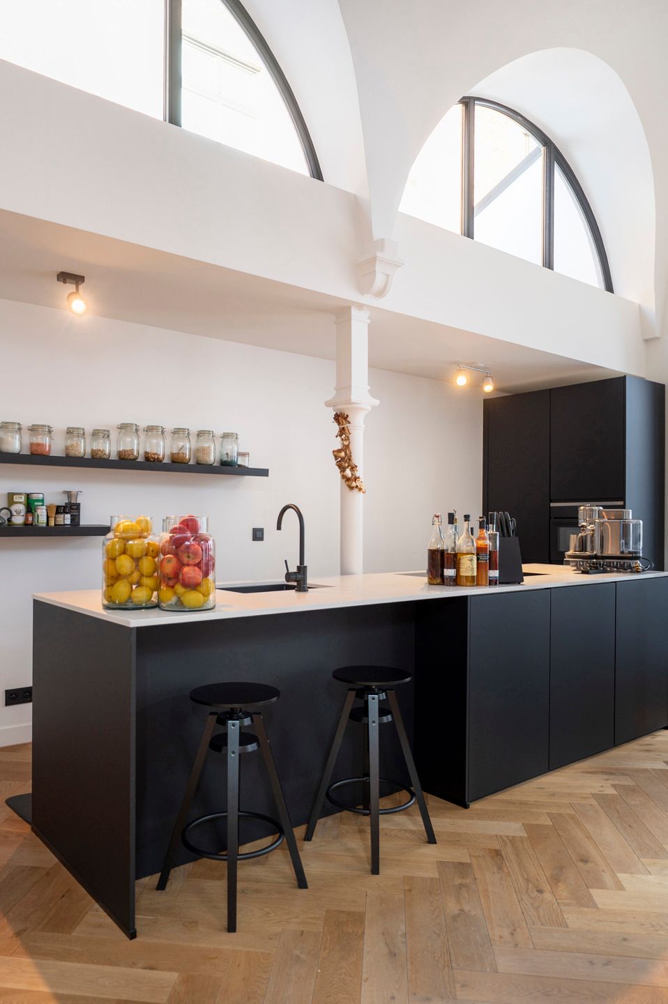 ANTWERPEN-EILANDJE - Ruime loft met terras foto 2