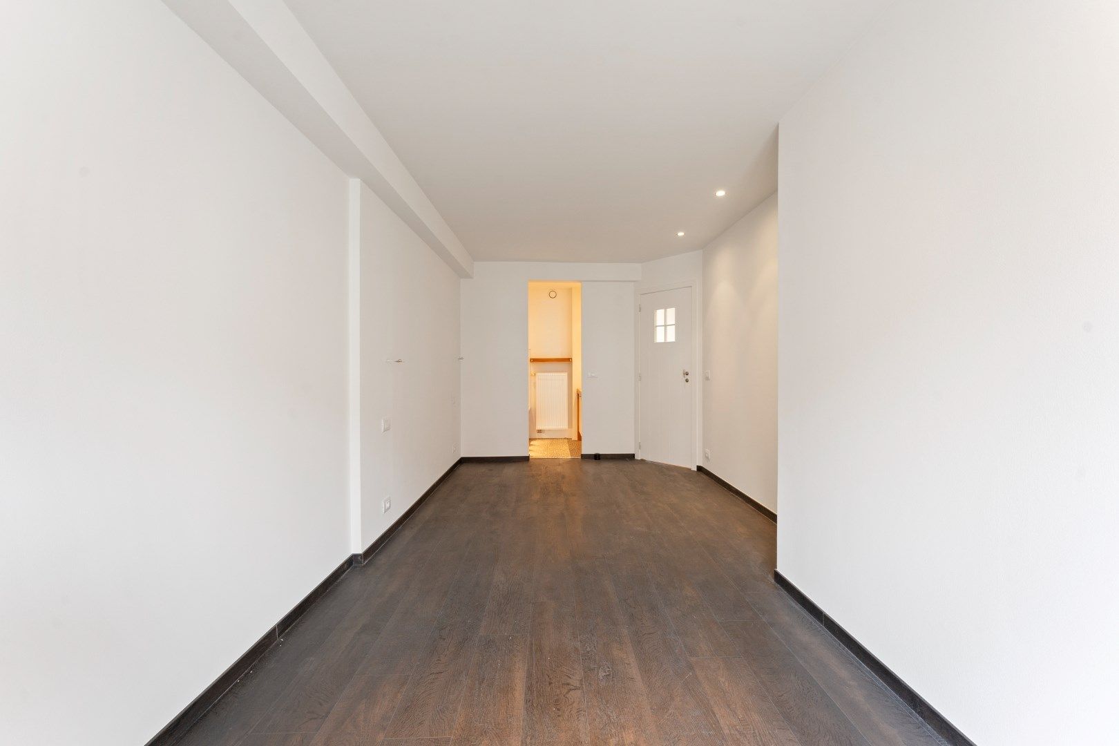 Gerenoveerd, lichtrijk appartement  foto 8
