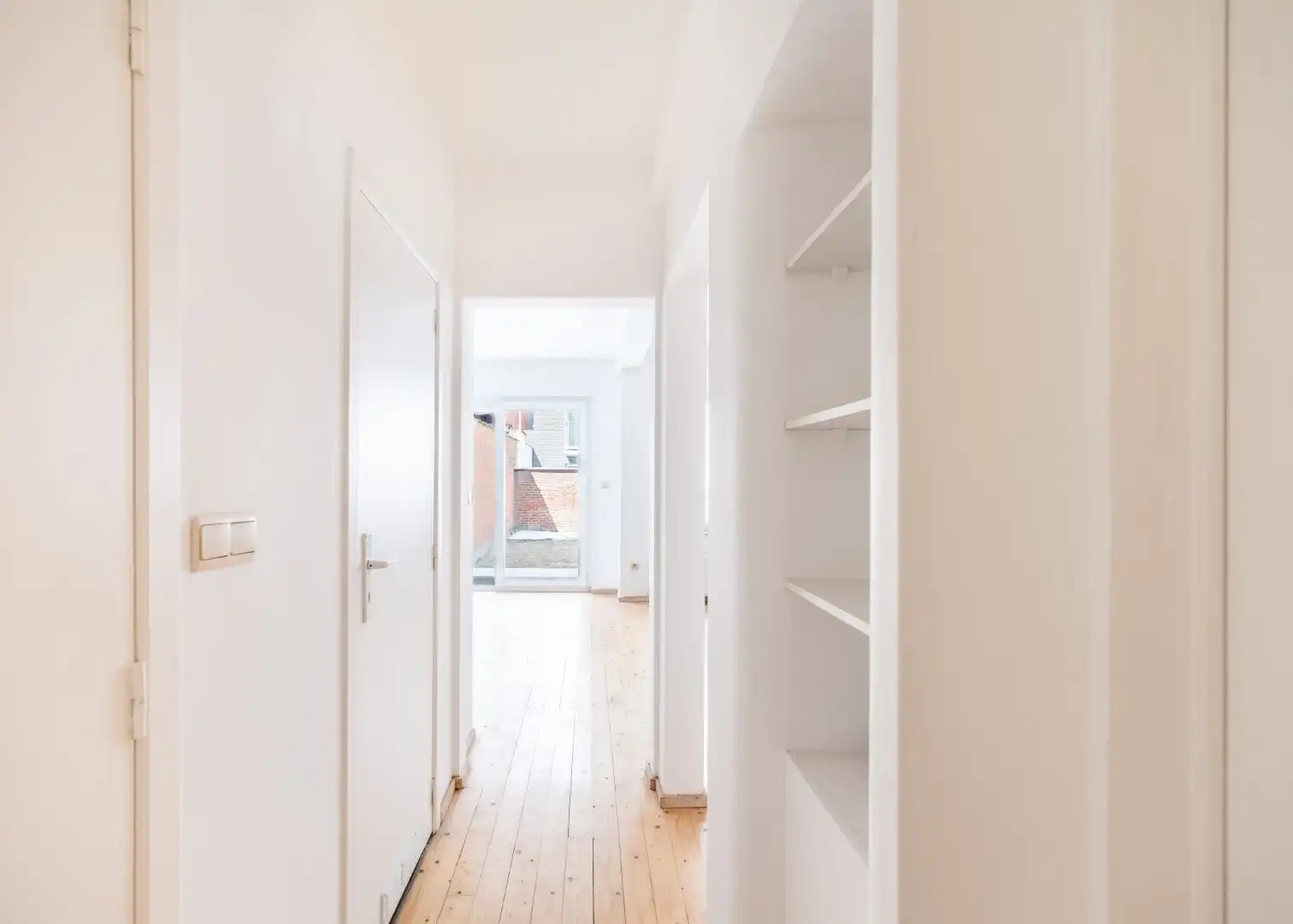 Dona Fabiola - KV01 foto 8