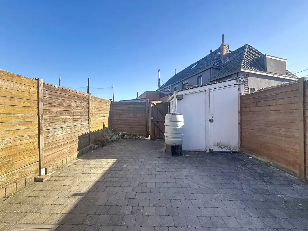 Rijwoning met 3 slaapkamers en uitweg foto 16