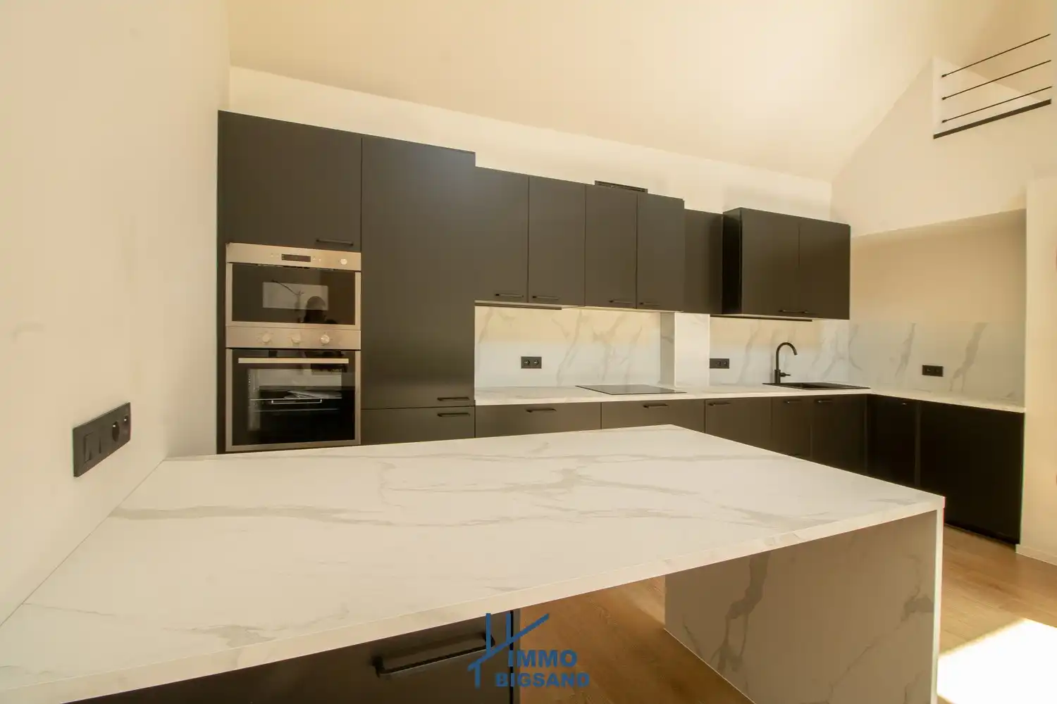 Charmant landelijk wonen op een perceel van maar liefst 2.553 m² foto 12