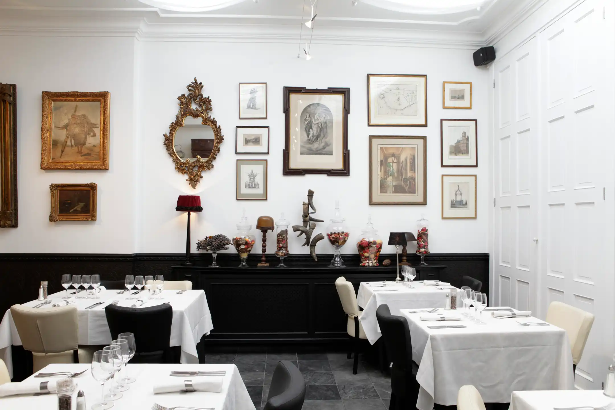 HISTORISCH CENTRUM - Handelszaak op top locatie foto 8