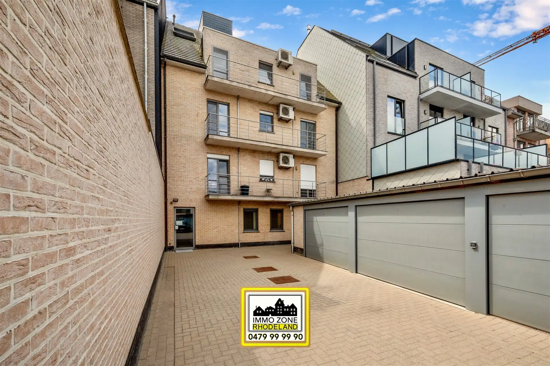 Instapklaar appartement op het mooie marktplein foto 22
