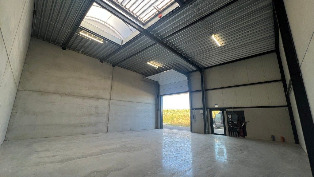 Nieuwbouw loods te huur in Atomveldstraat in Haaltert bij Aalst foto 4