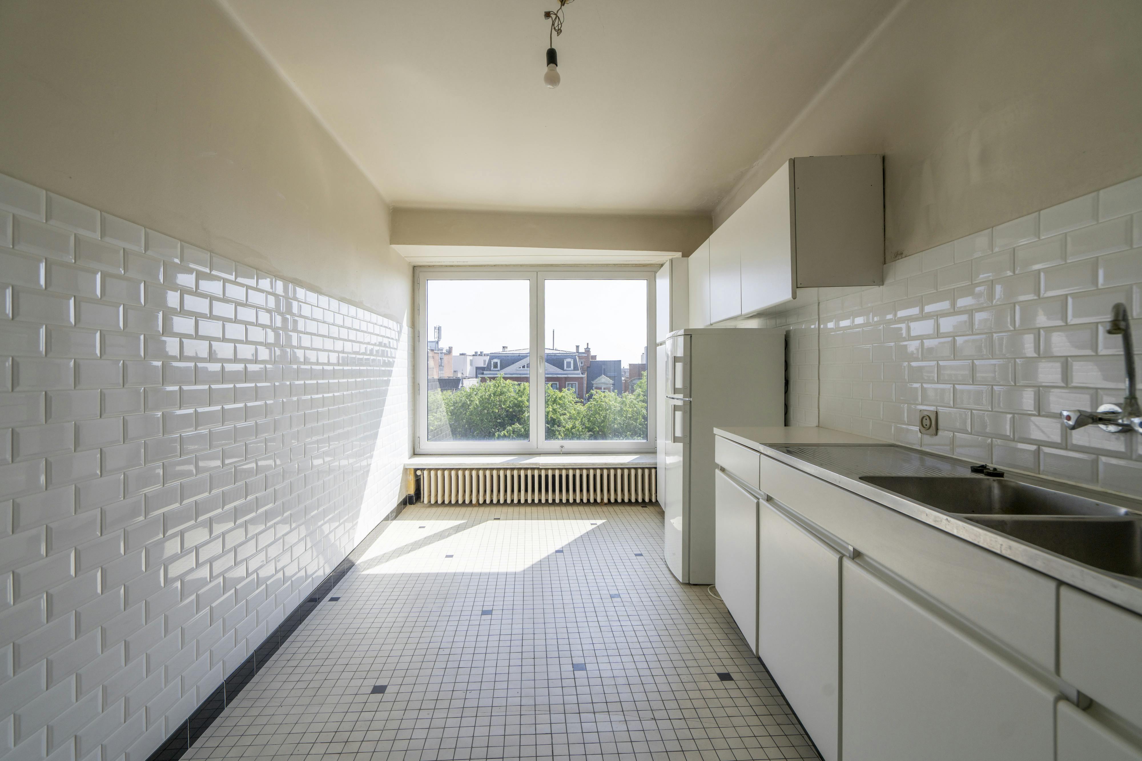 Ruim Appartement met zicht op de Grote Markt van Kortrijk foto 10