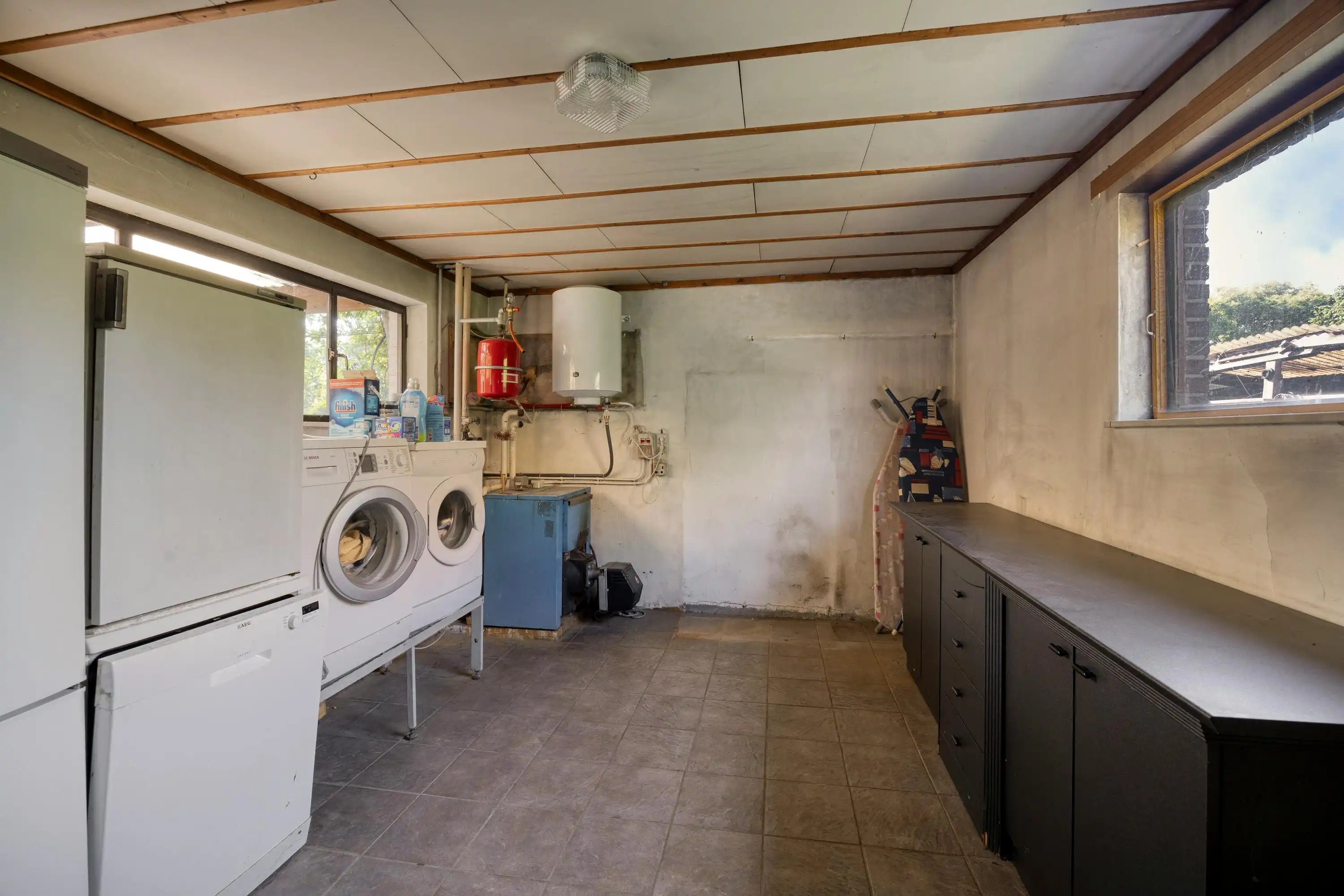 Op te knappen woning met 4 slaapkamers, ruime tuin nabij centrum Diepenbeek foto 19