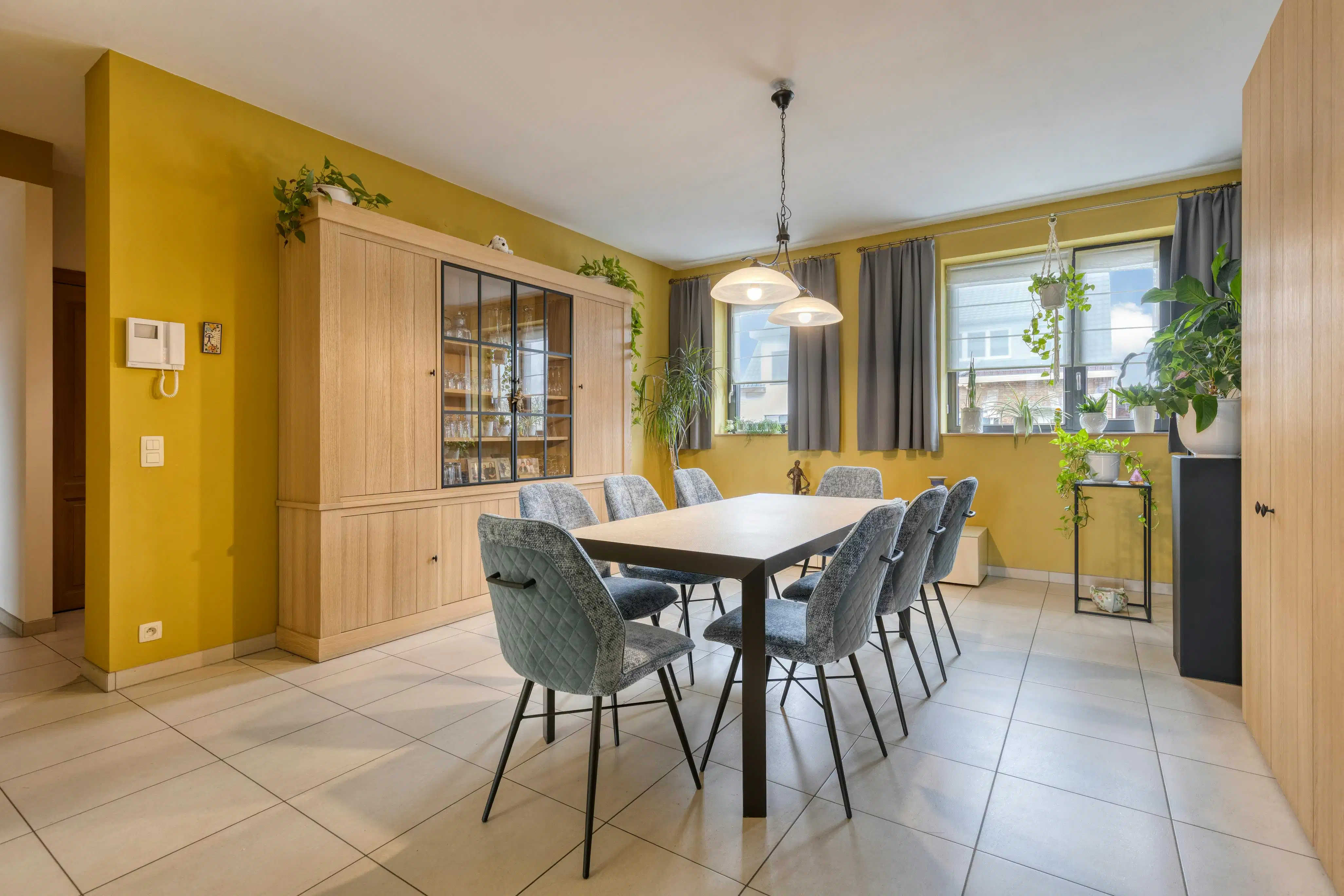 Appartement met ruim terras te koop in Zedelgem foto 9