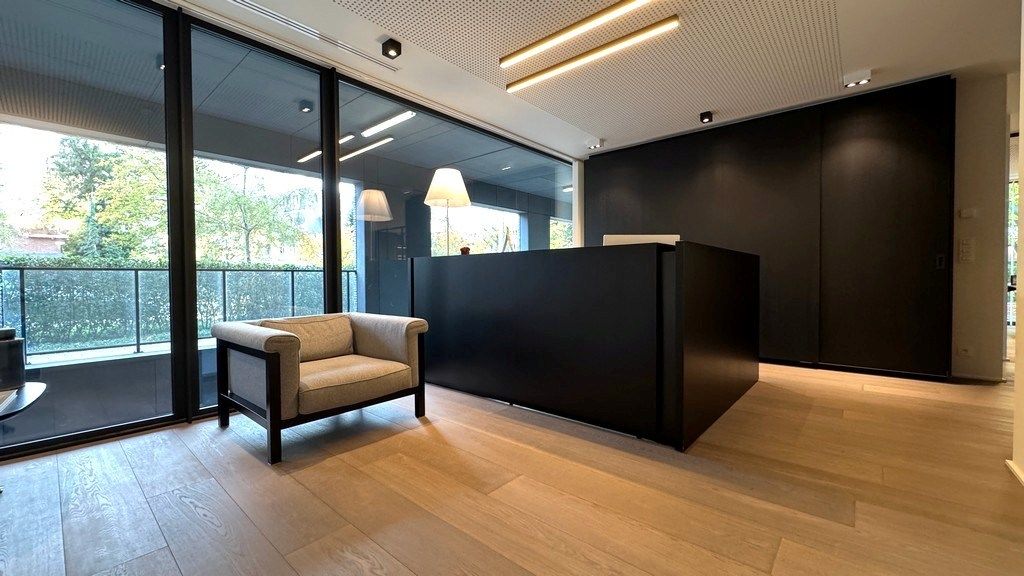 Stijlvol afgewerkt kantoor te koop aan de Sterre in Gent foto 2