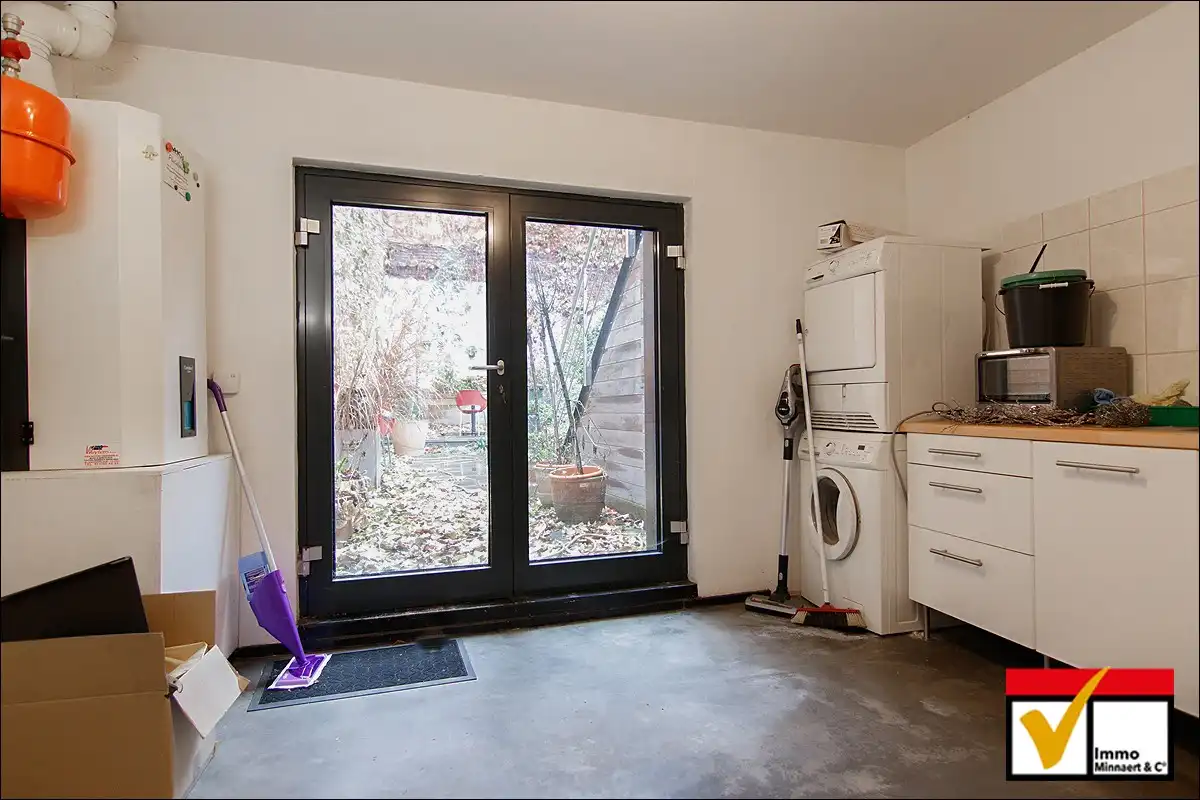 Woonhuis met Handelsgelijkvloers / bureelruimte, Ridderstraat 11 Hasselt foto 6