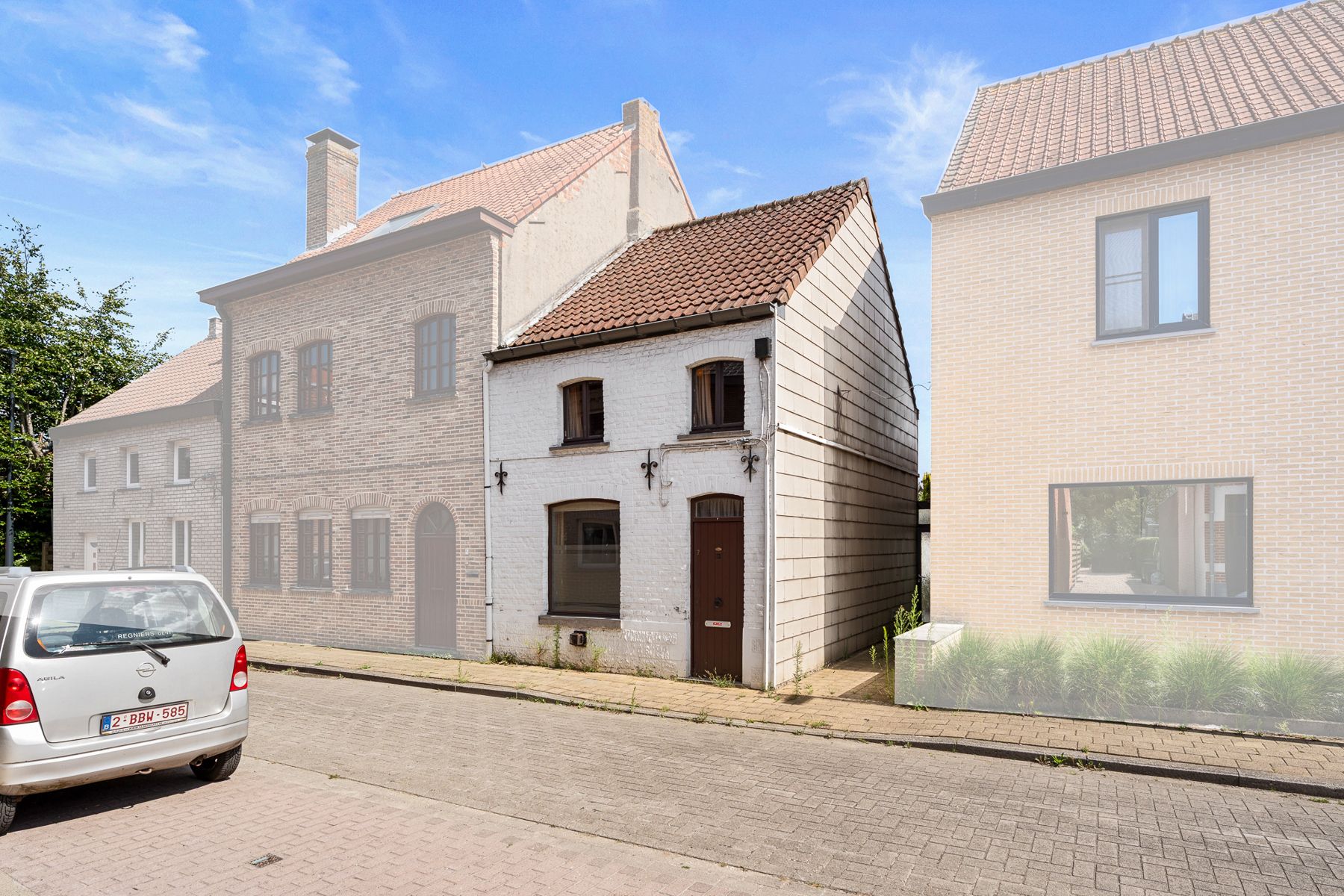 Hoofdfoto van de publicatie: Geheel te renoveren woning nabij centrum Heusden