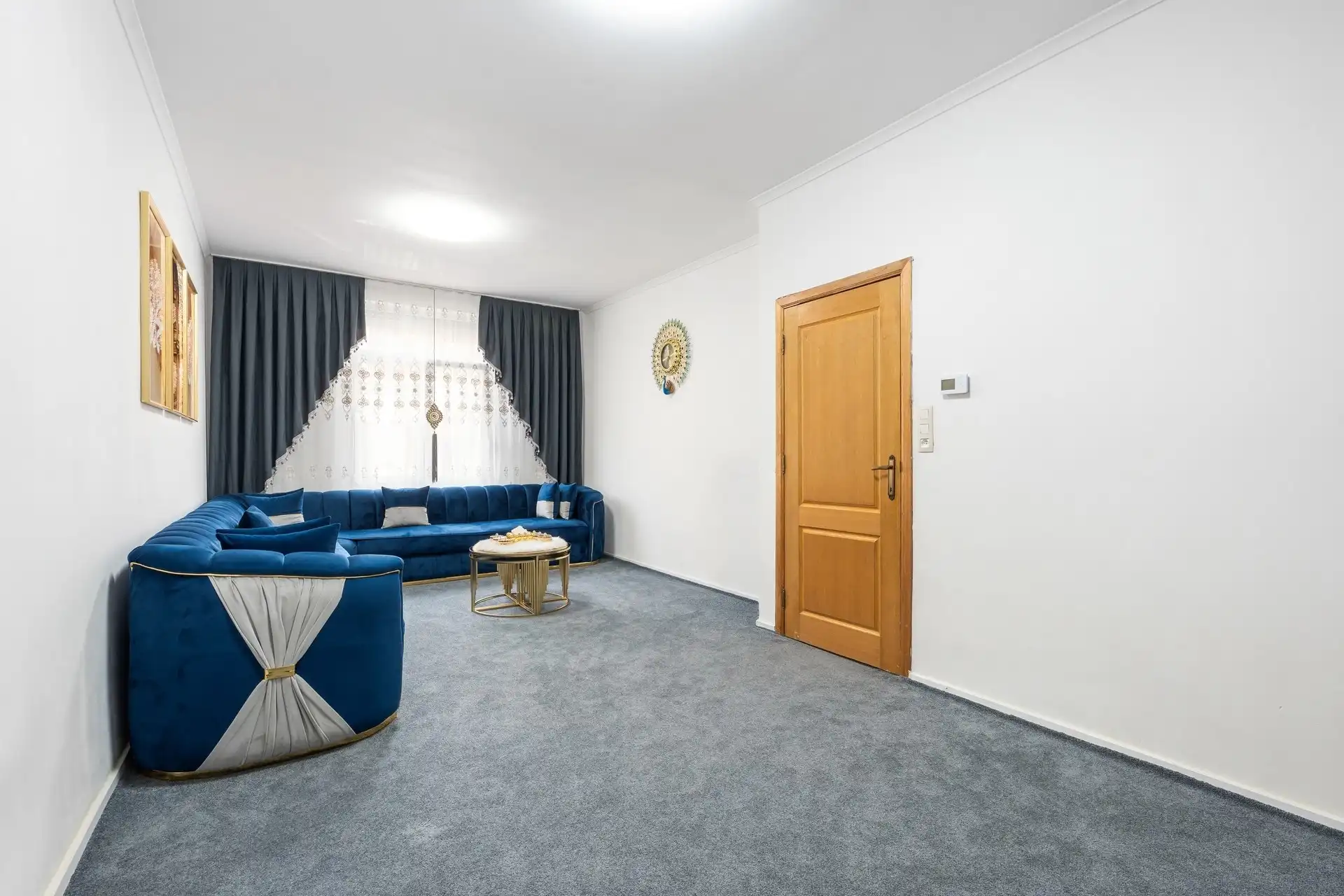 Instapklare starterswoning met 2 slaapkamers op toplocatie in Hoboken foto 4
