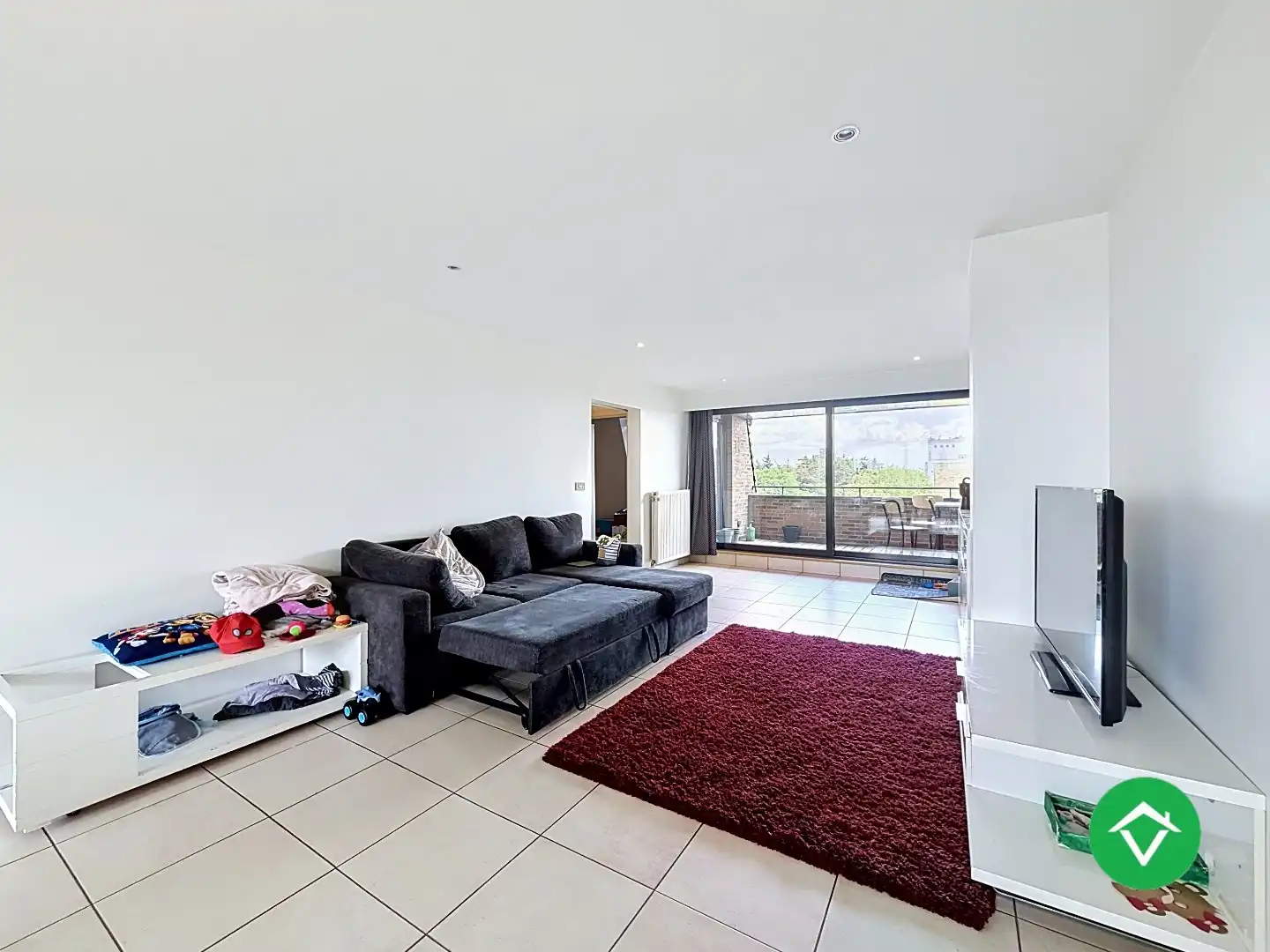 Instapklaar dakappartement met 4 slaapkamers, 2 terrassen en autostaanplaats te Roeselare (160m²) foto 2