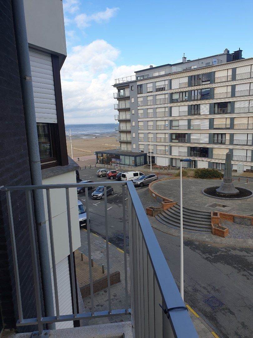 Recent modern 2 slaapkamer -appartement in het centrum van Koksijde en op een boogscheut van de Zeedijk en het strand foto 13