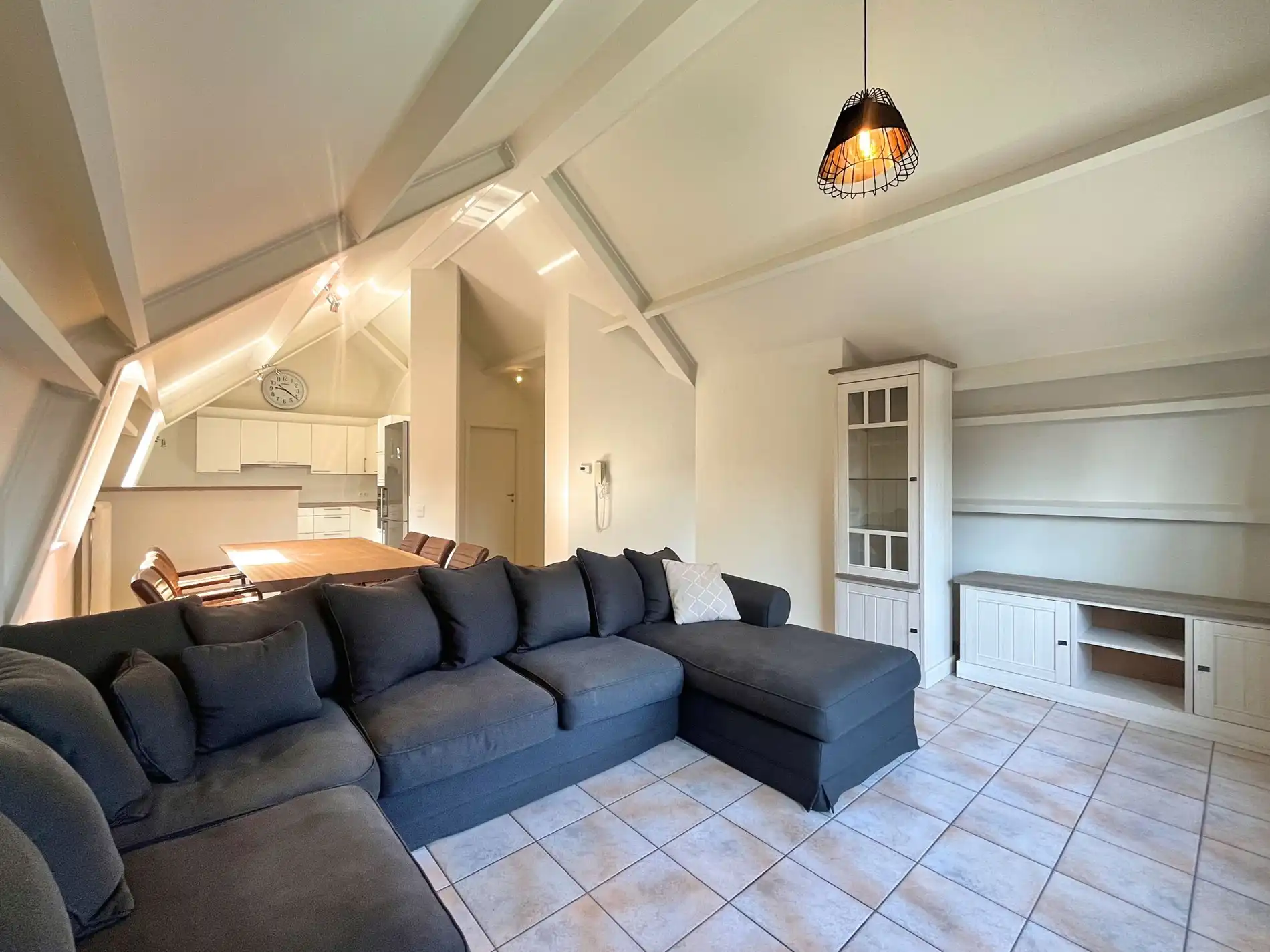 Zeer leuk appartement met 2 kamers te Brugge foto 2