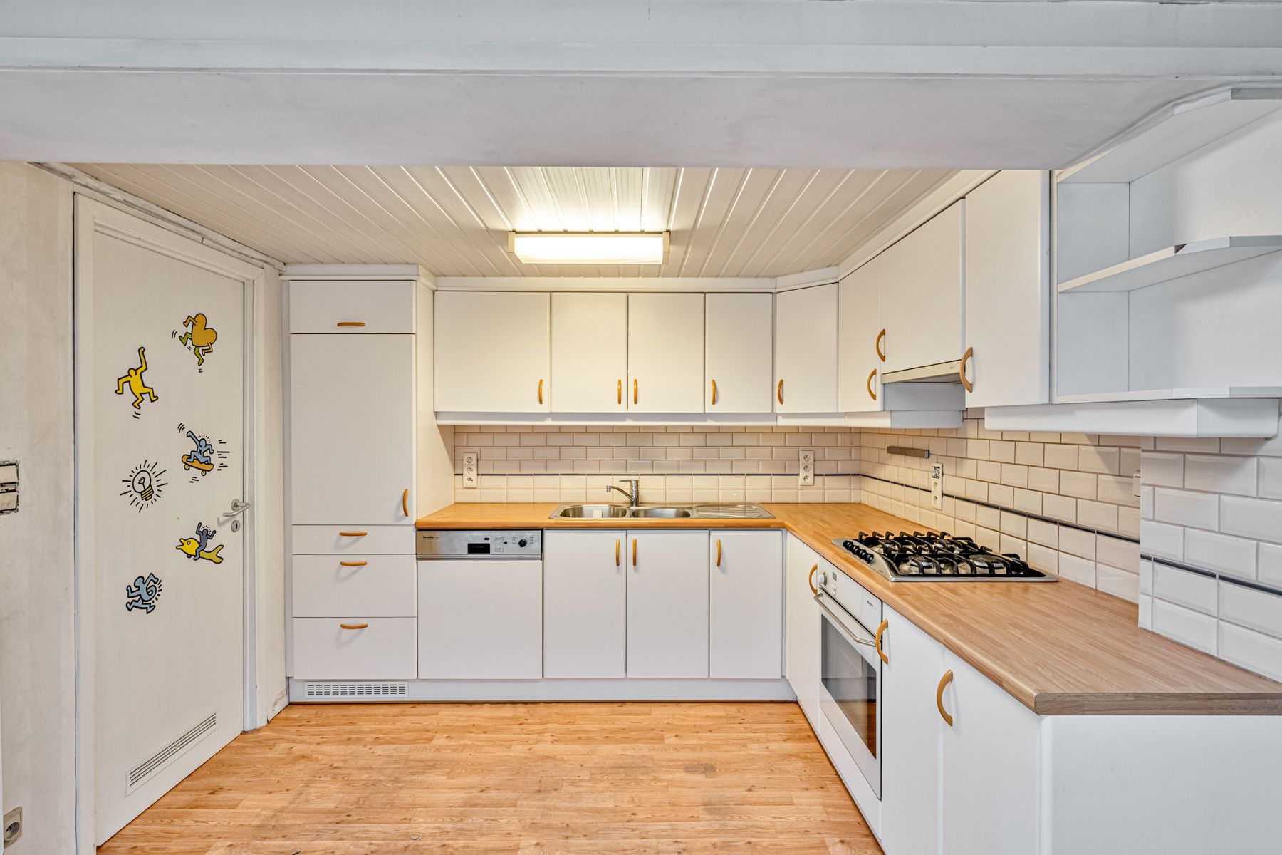 Te renoveren woning op toplocatie te Merelbeke foto 7