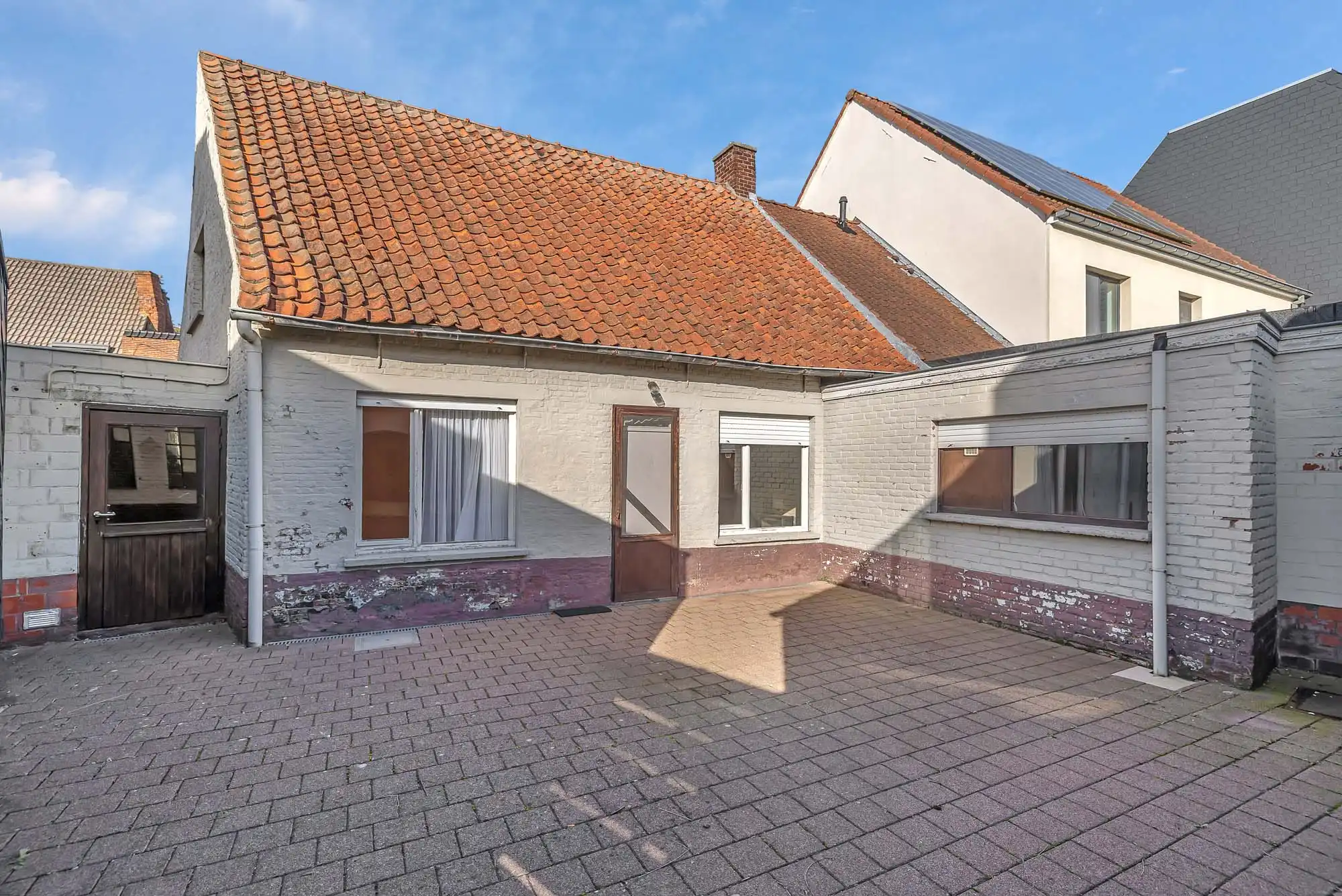 Te renoveren woning met tal van mogelijkheden foto 14
