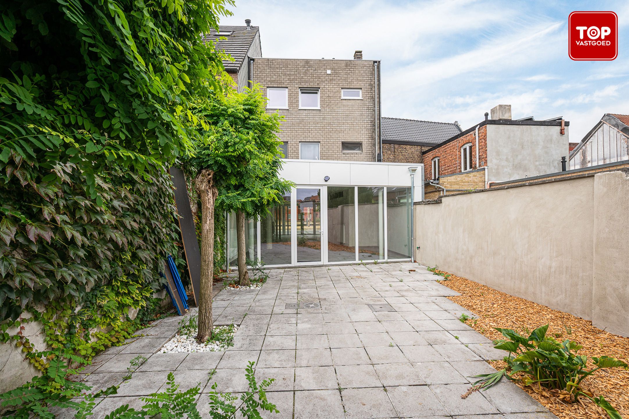 Commercieel pand op strategische topligging foto 13