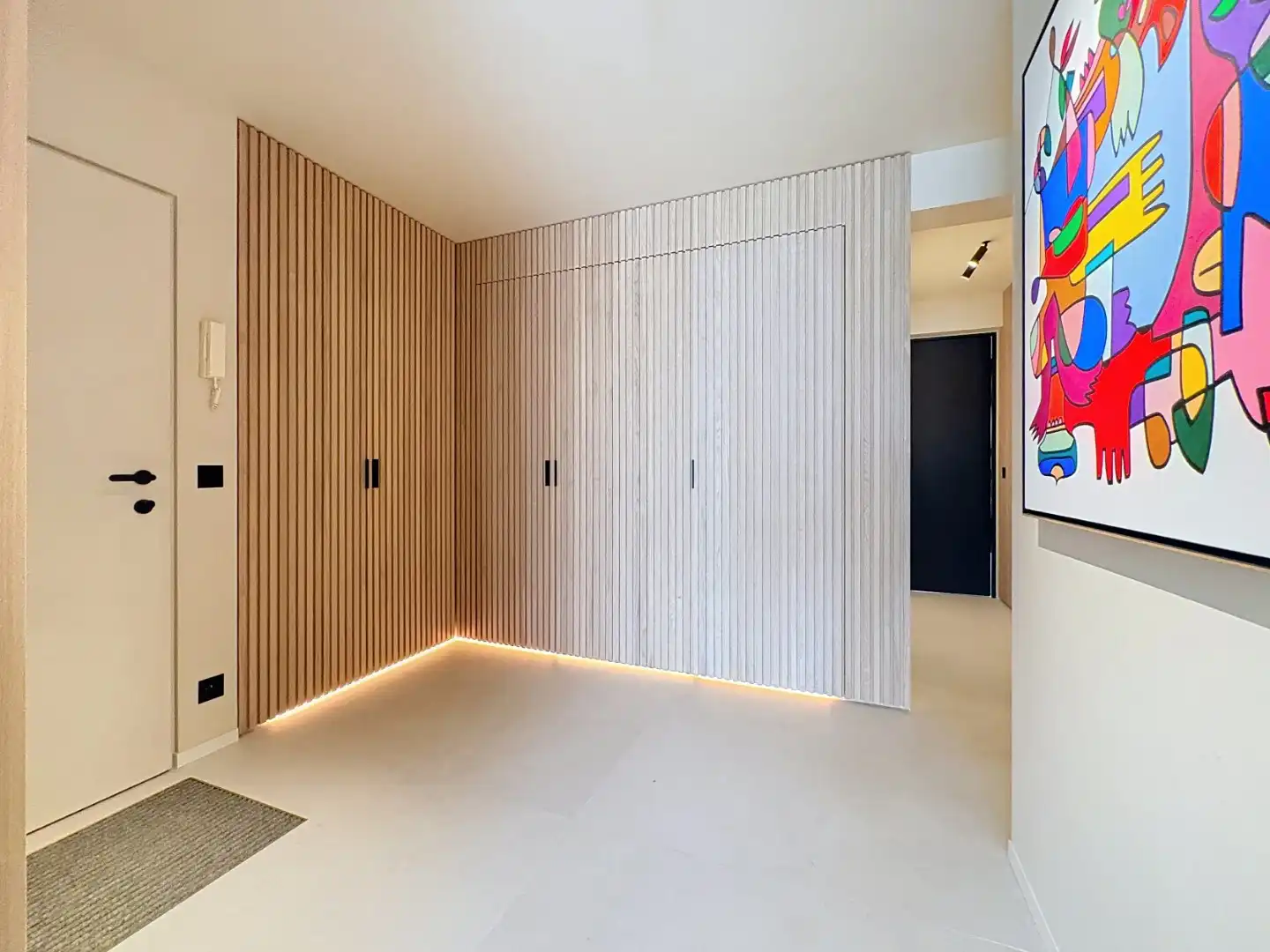 Exclusief appartement op de Zeedijk - parkeerplaats met laadpaal mogelijk  foto 4