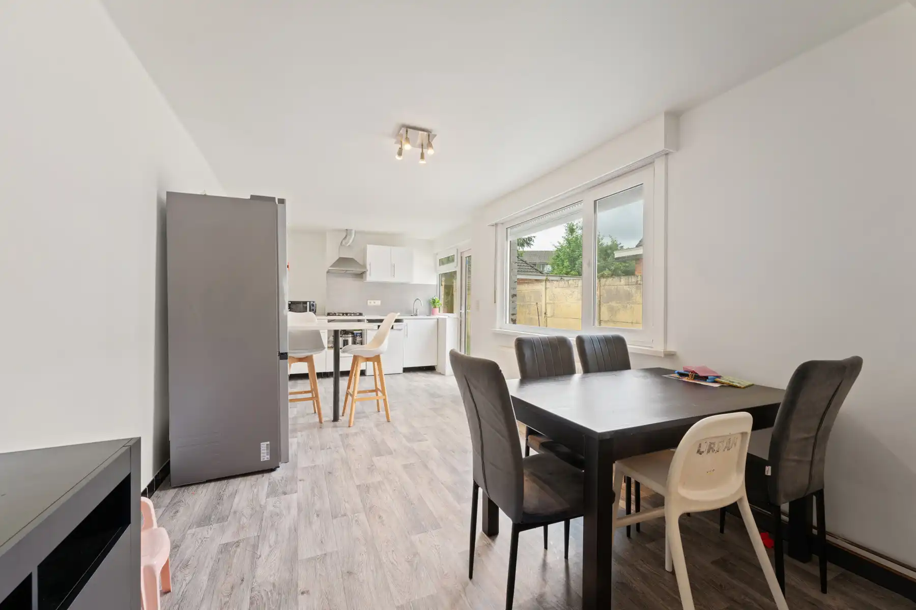 Te koop: instapklare energiezuinige woning in het charmante Drongen foto 4