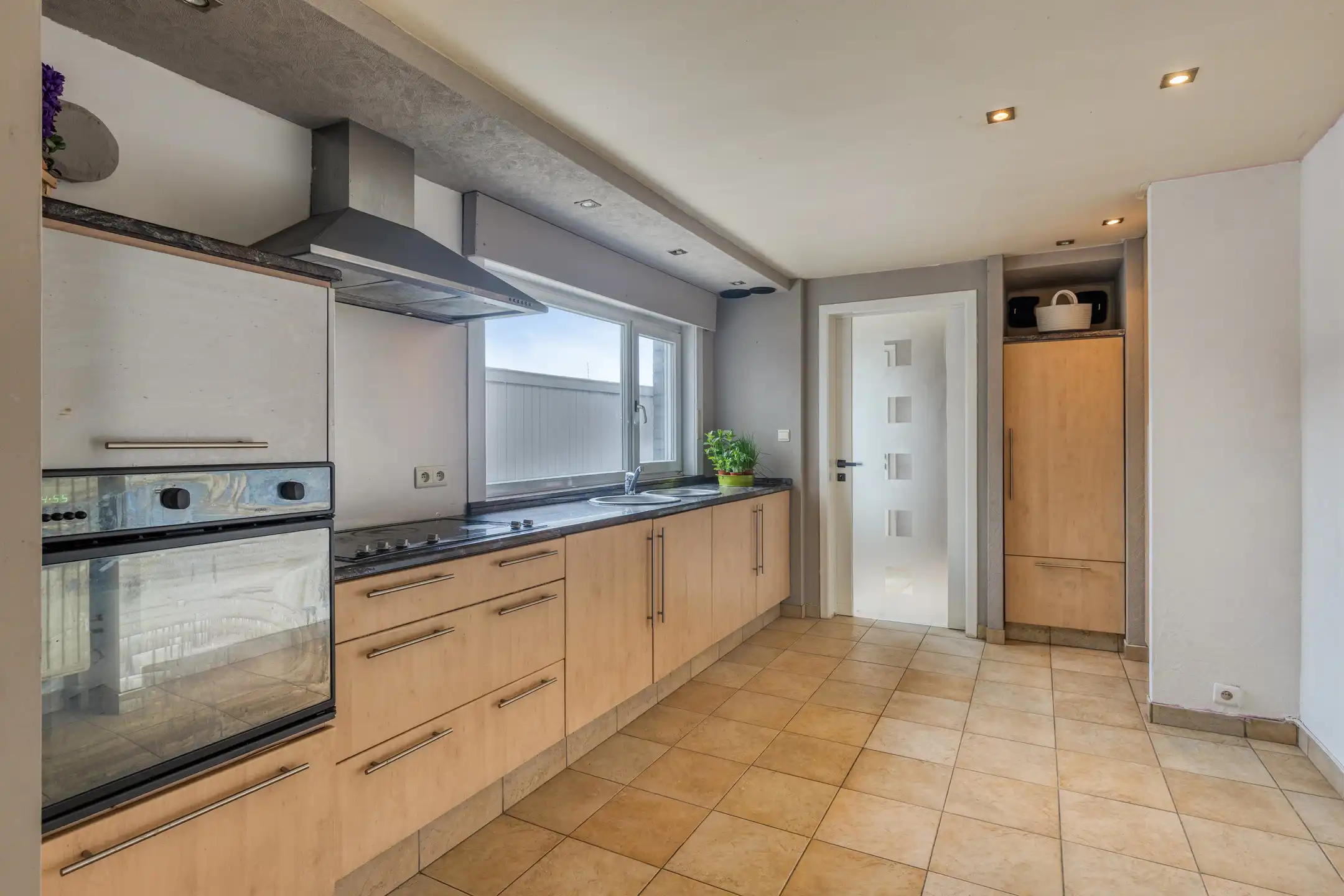 Gezellige woning met 3 slaapkamers en garage foto 8