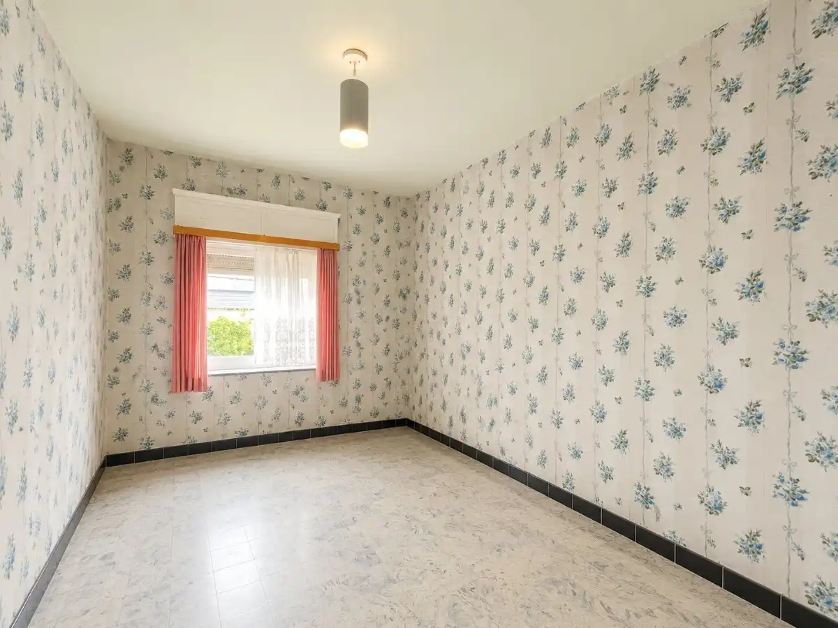 Roeselare - Ruime gezinswoning met garage op een perceel van 1.290 m² foto 10