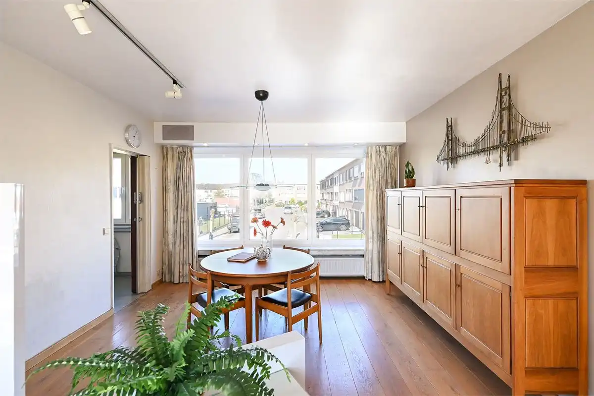 Ruime bel-etage met tuin en zonnig terras in Hoevenen foto 7