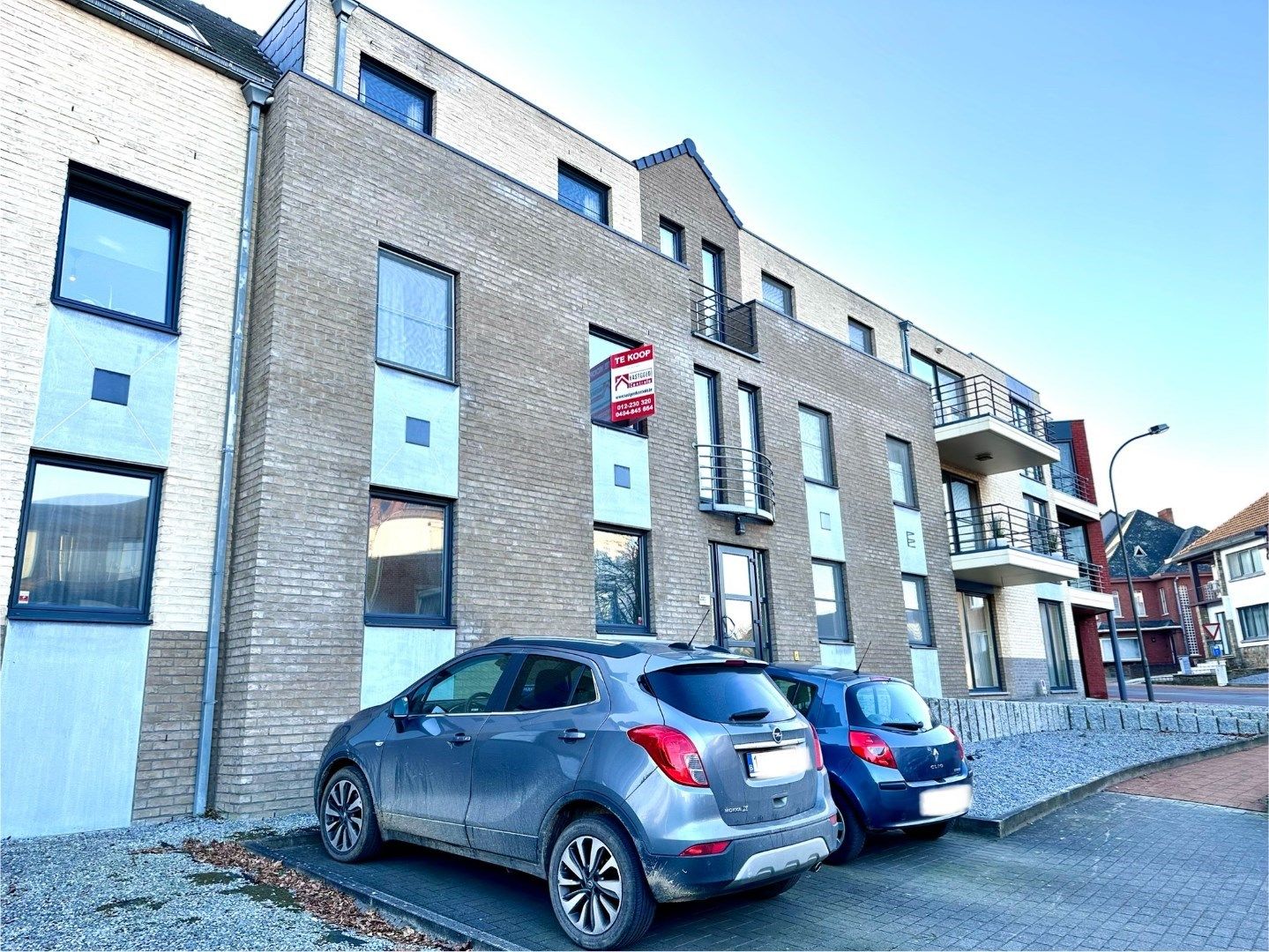 Appartement met tuin, autostaanplaats en 2 slaapkamers in Hoeselt, bouwjaar 2000, EPC-waarde 78.00, energielabel A foto 1