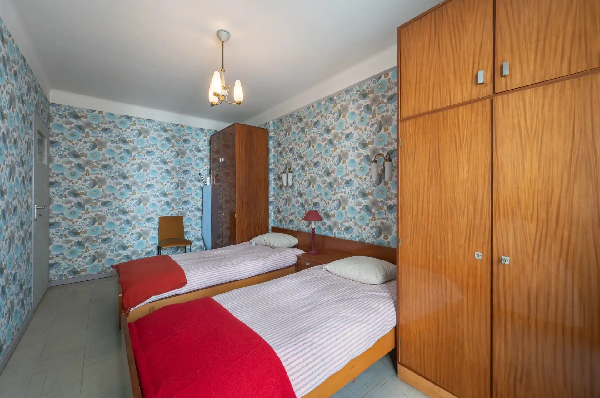 Te renoveren appartement met 3 slaapkamers op topligging nabij het Casino foto 16