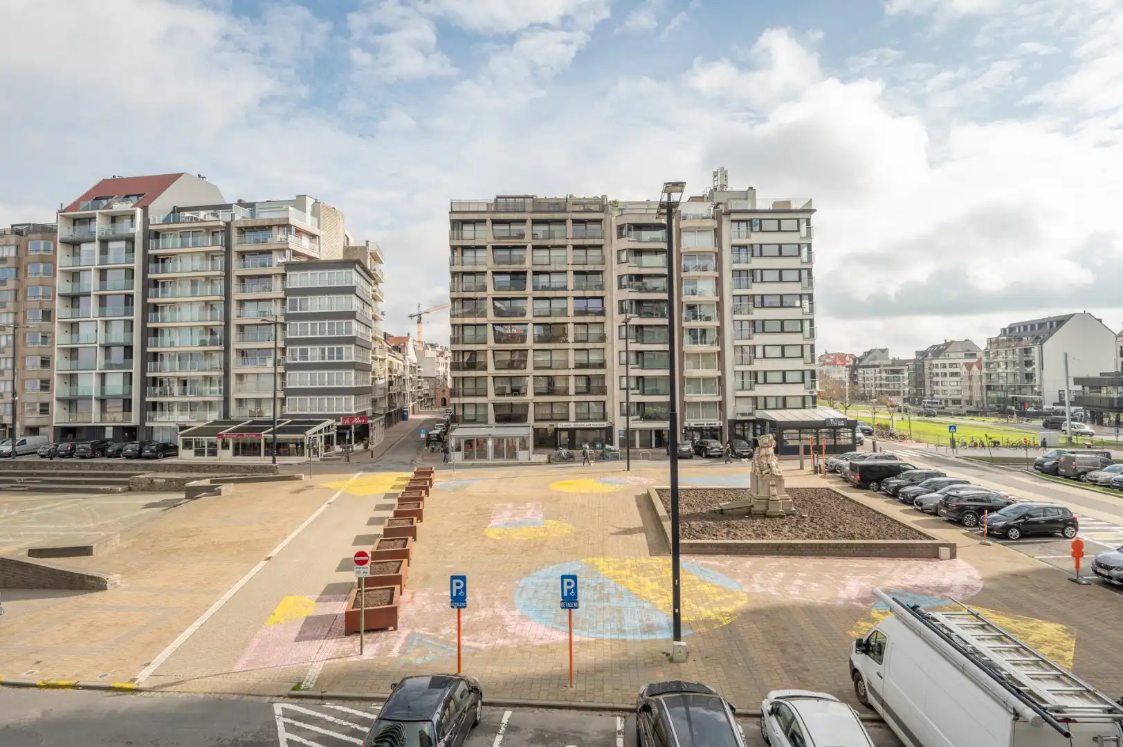 Hoekappartement met 2 slaapkamers en mooi zeezicht foto 12