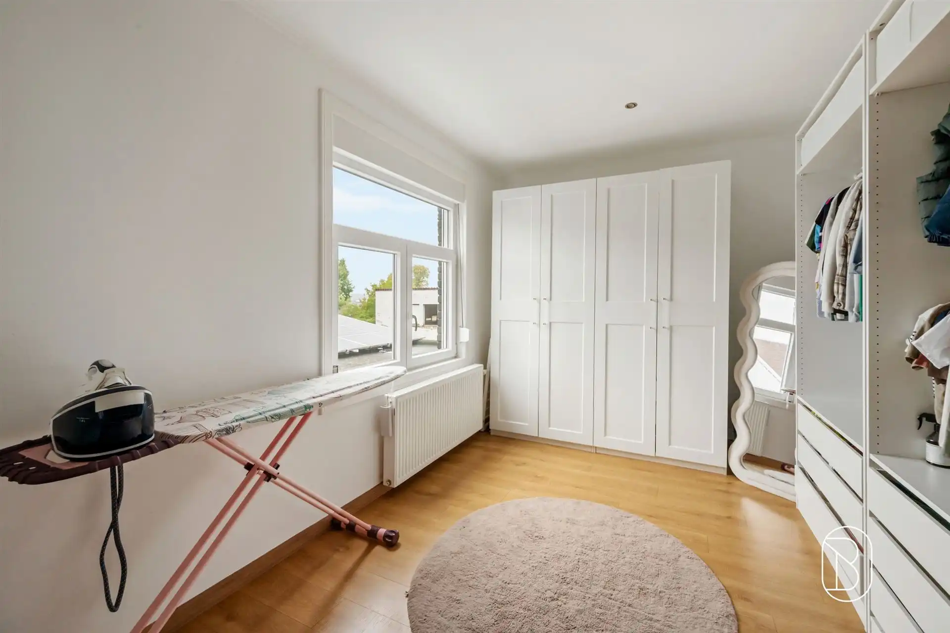 Ruime instapklare woning met 4 slpk, garage/atelier & tuin! foto 20