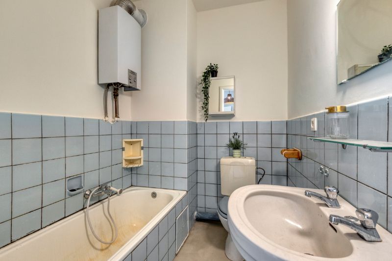 Charmant appartement te koop in Sint-Amandsberg foto 7