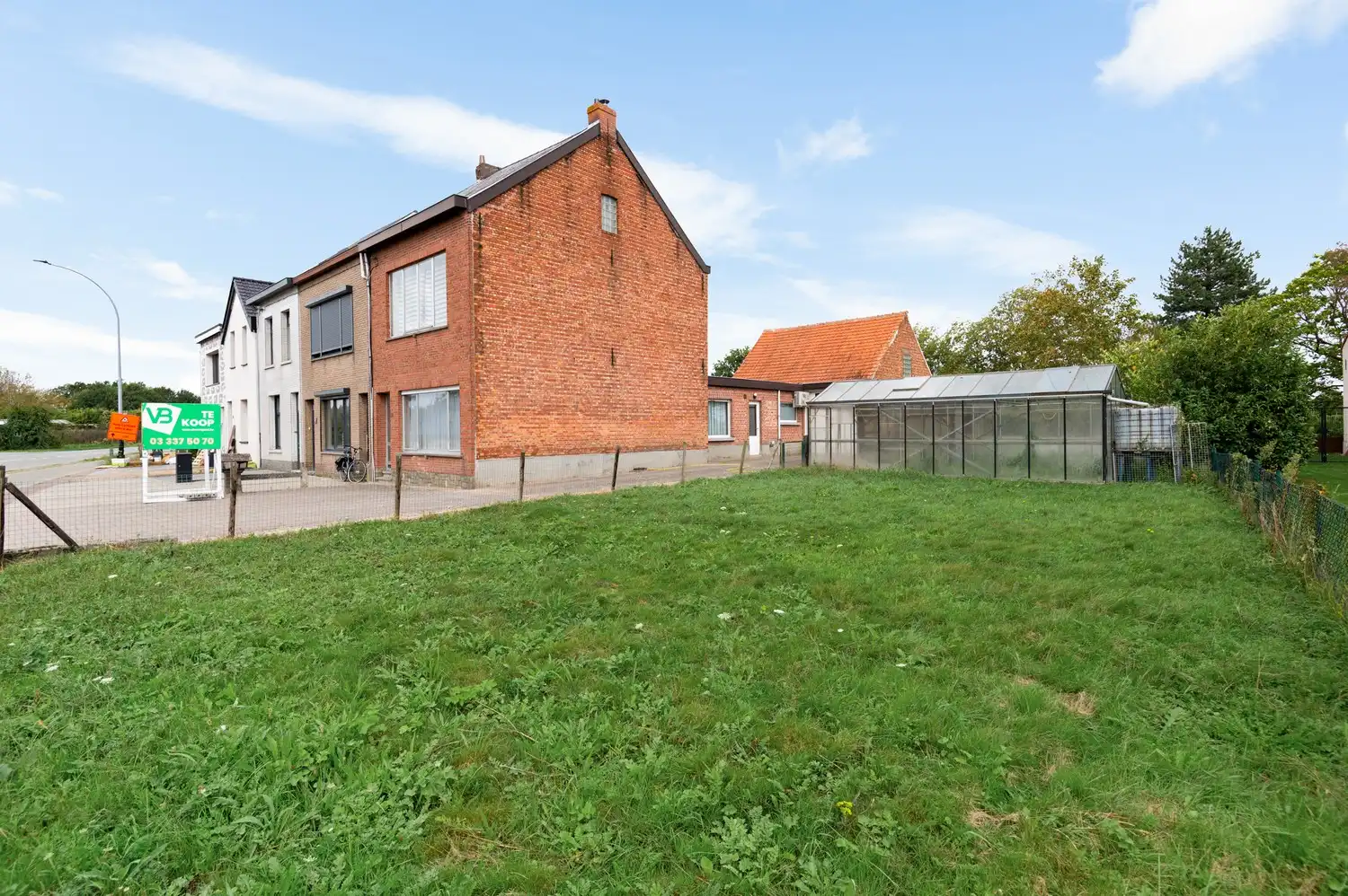 Totaal te renoveren halfopen bebouwing op goede locatie in Lier foto 21