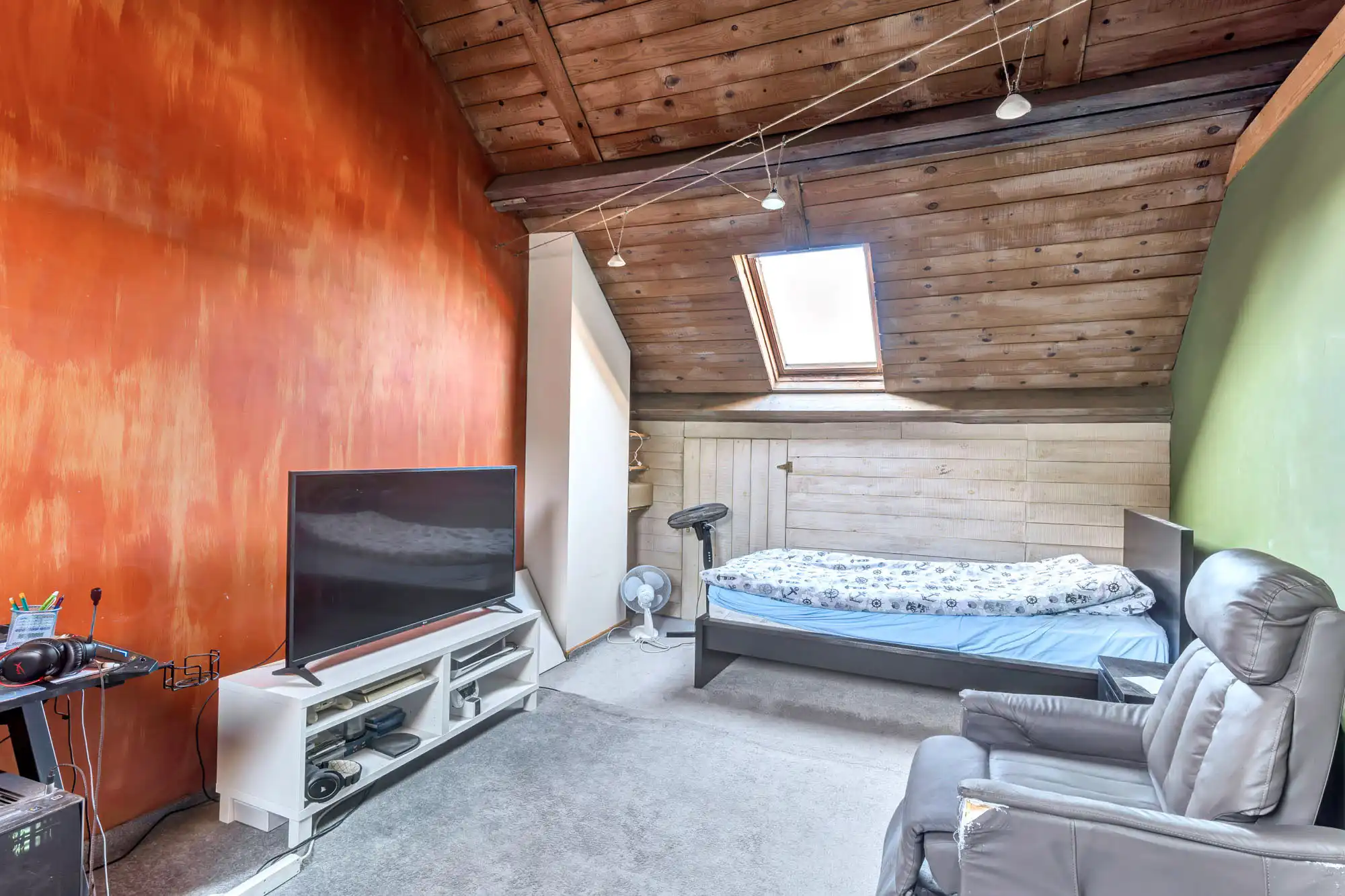 Ruime gezinswoning met 3 tot 4 slpks, kelder en zonnige tuin foto 16