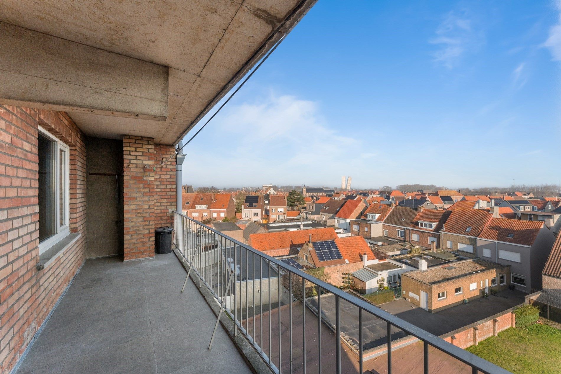 Ruim appartement (95 m²) met groot zonneterras te Zeebrugge foto 2