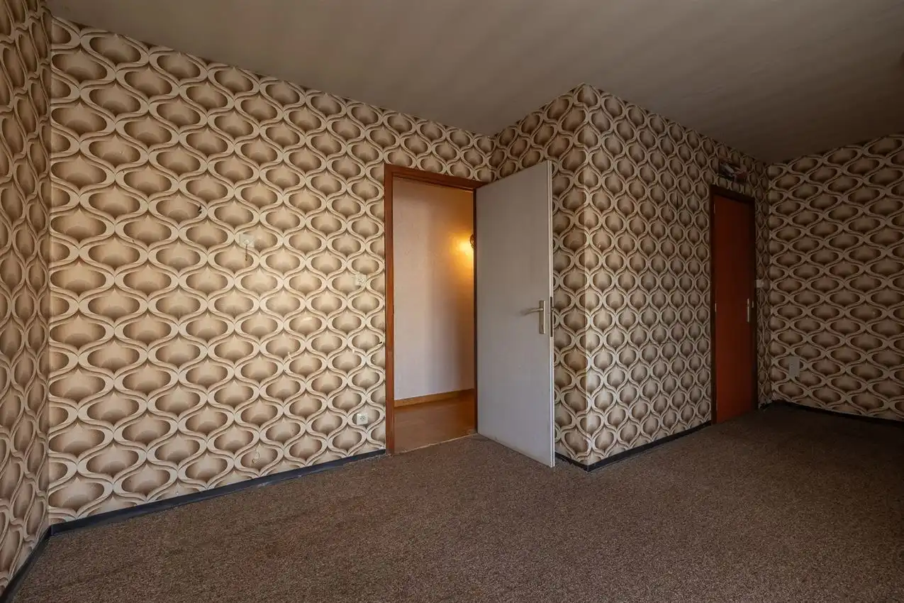 Te renoveren splitlevel woning in doodlopende straat foto 20