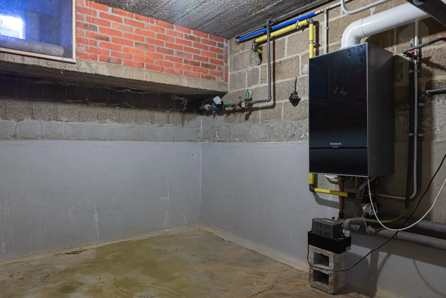 Ruime en uitstekend onderhouden gezinswoning met prachtige tuin en inpandige garage op een perceel van 1.490 m² foto 36