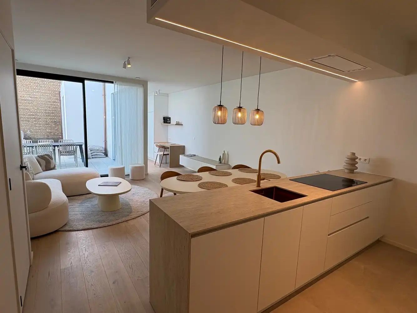 Mooi nieuwbouwappartement met 2 slk en 2 badkamers foto 5