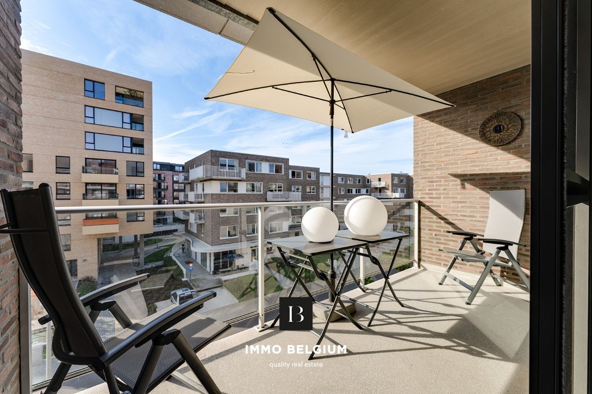 Ruim appartement te koop met 2 slaapkamers foto 3