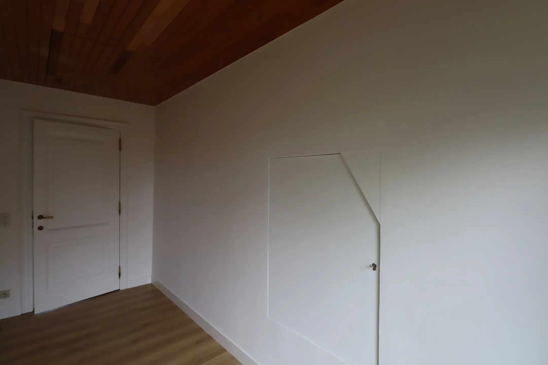 Ruim huis met tuin en Garage foto 11