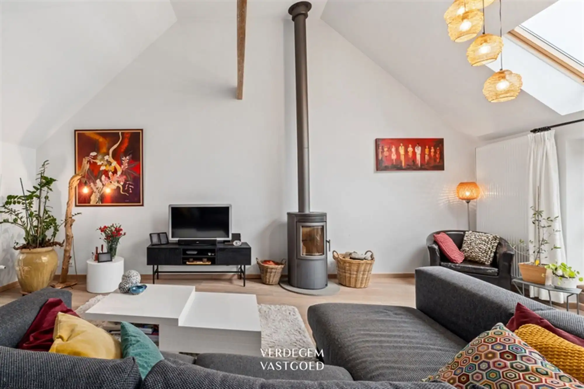Knap appartement op centrale ligging met 3 slaapkamers en XL terras foto 3