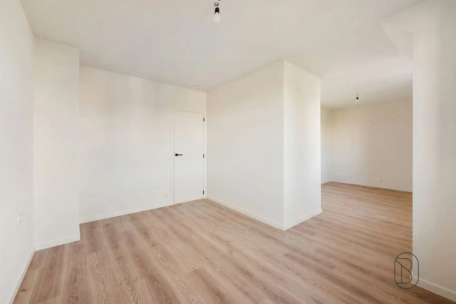Moderne en landelijke nieuwbouwwoning nabij centrum Waregem! foto 11