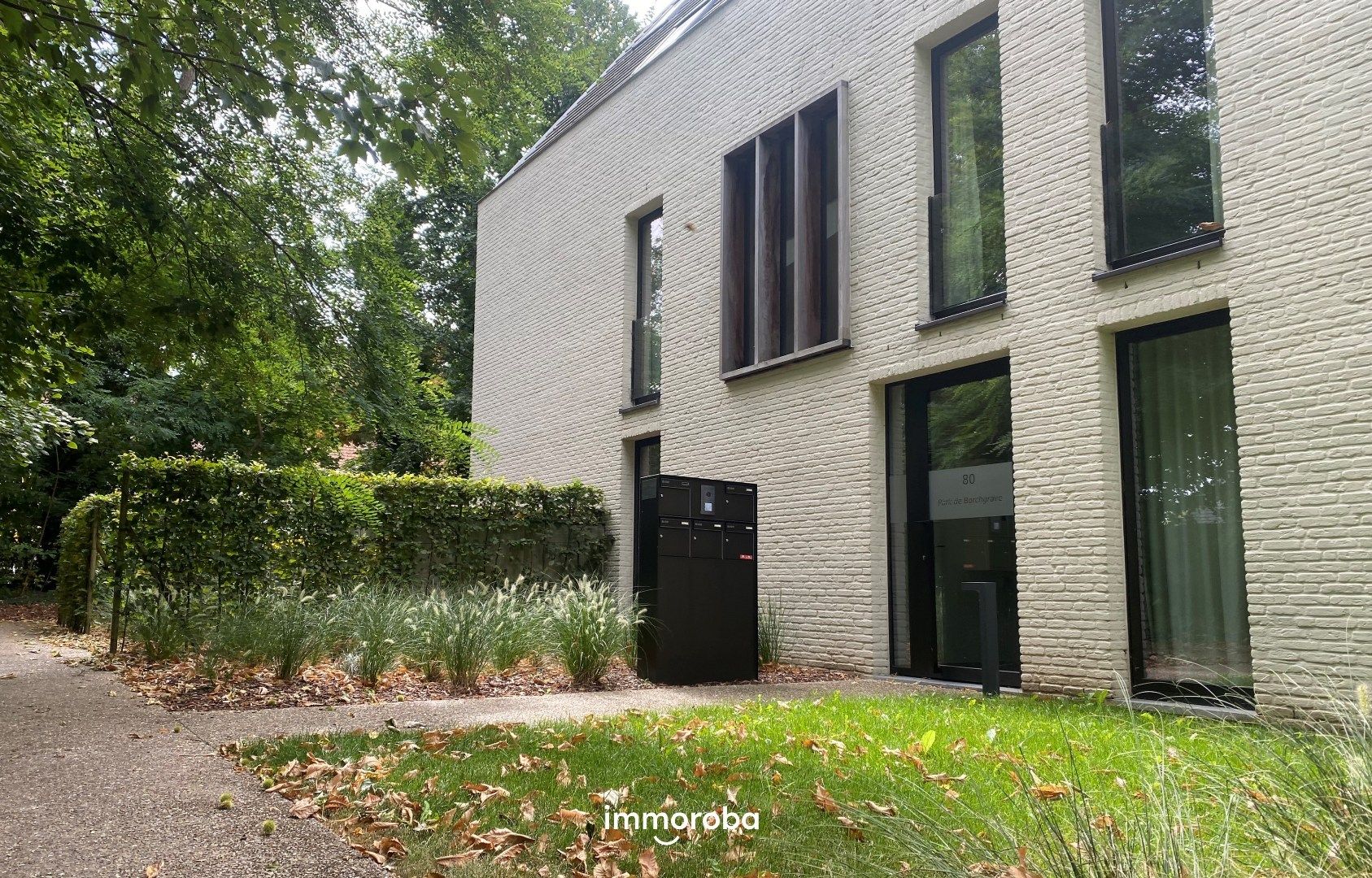 Instapklaar, luxueus, recent appartement in Park De Borchgrave te Olsene foto {{pictureIndex}}