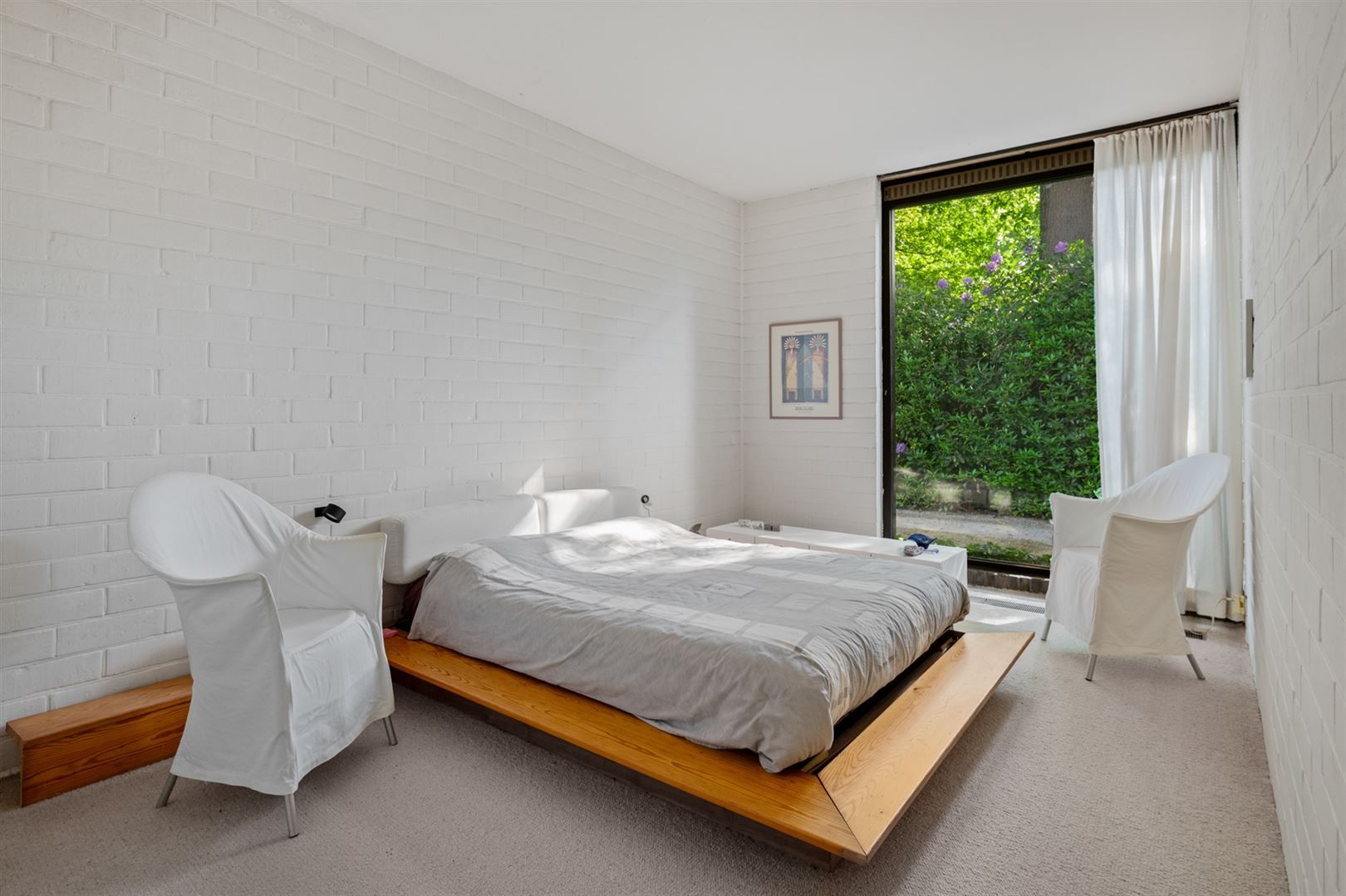 Te renoveren woning met grote tuin en garages in landelijke omgeving foto 9