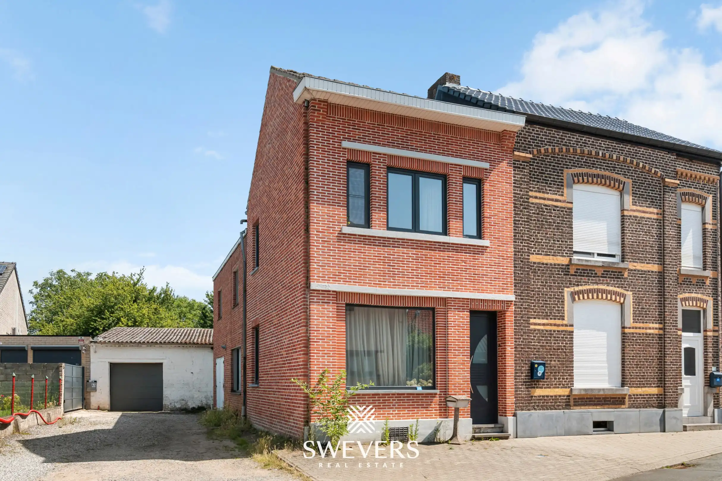Ruime renovatiewoning met 4 slaapkamers op centrale ligging in Riemst foto 2