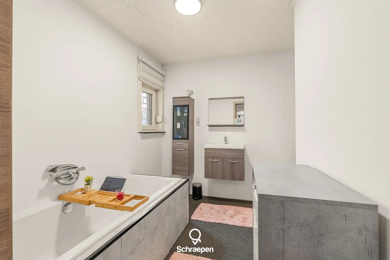 Gelijkvloerse instapklare woning met 3 slpks op zuidwestelijk georiënteerd perceel van circa 8,5 are! foto 12